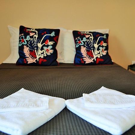 Suites & Apartments - Dp שטובל מראה חיצוני תמונה