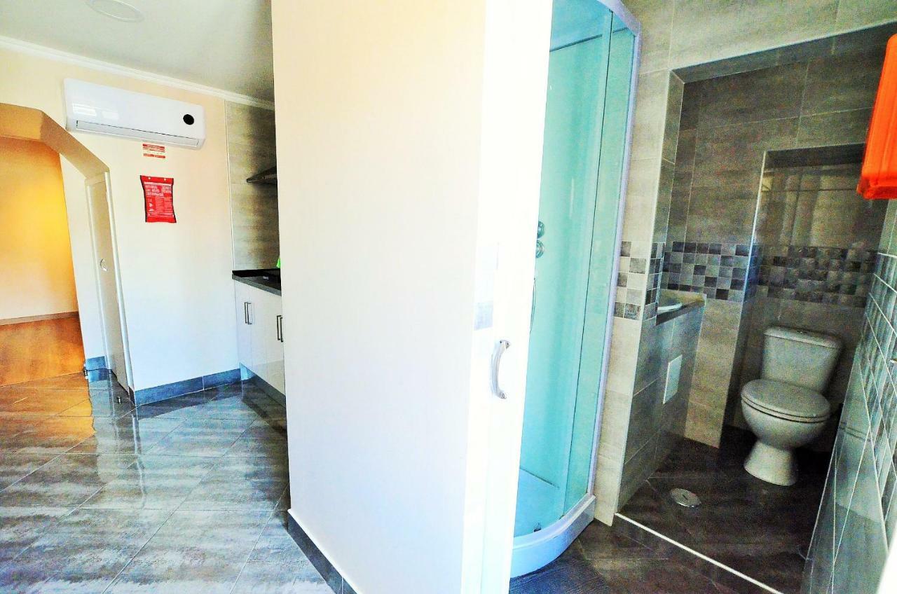 Suites & Apartments - Dp שטובל מראה חיצוני תמונה