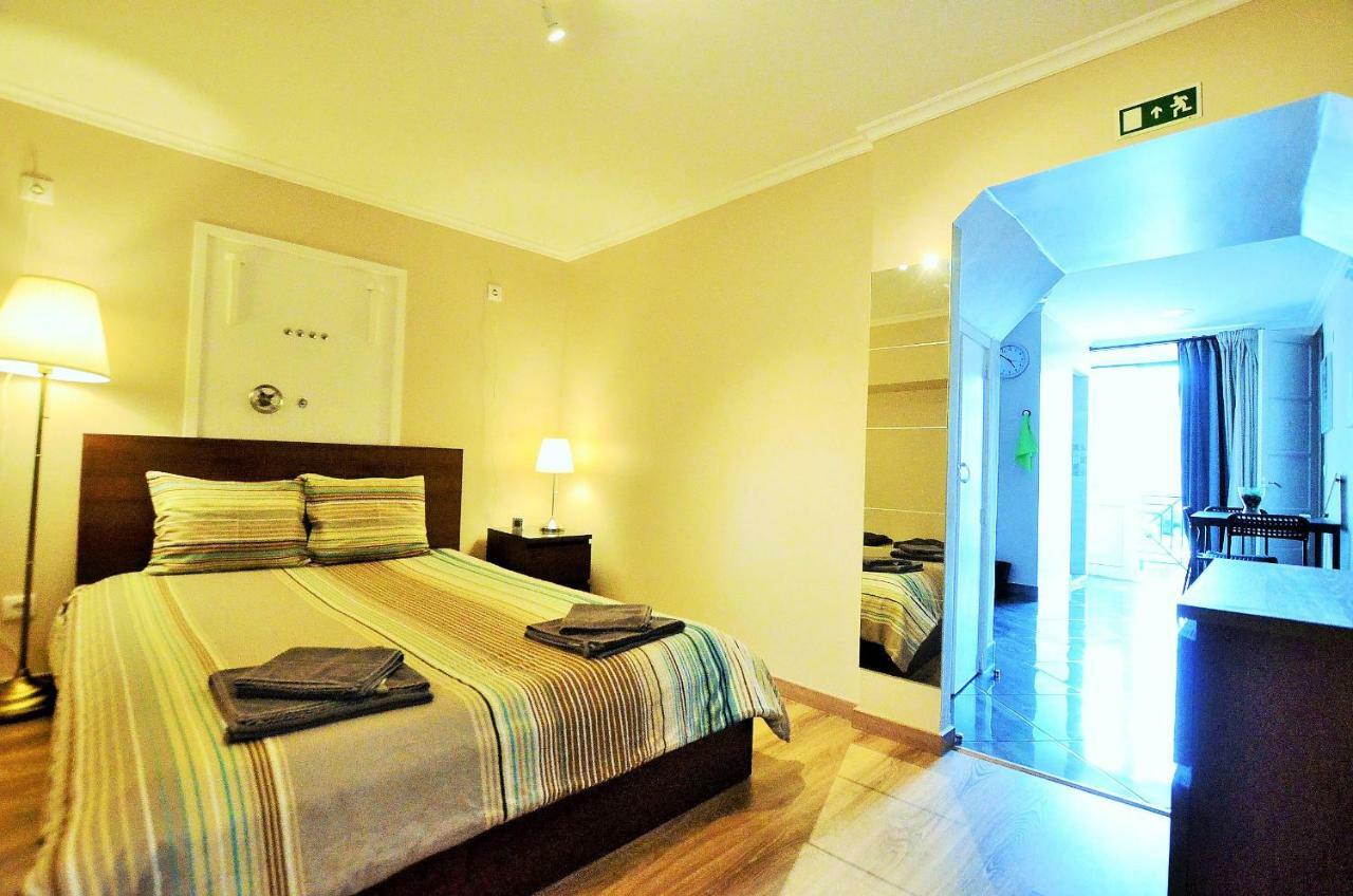 Suites & Apartments - Dp שטובל מראה חיצוני תמונה